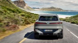 Oto nowe BMW X5 Neue Klasse. Świeci iksami, nie ma klamek i pogodzi fanów każdego napędu