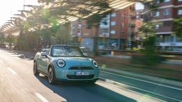 MINI I Paul Smith - spotkanie brytyjskich legend motoryzacji i mody