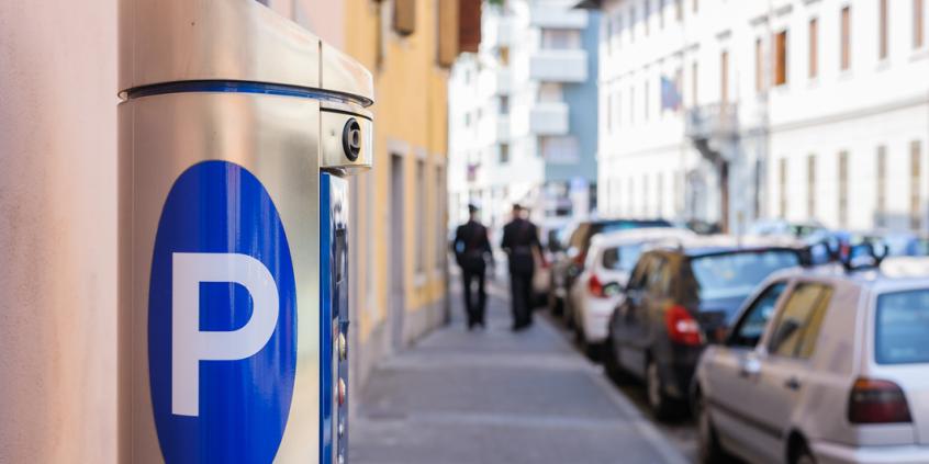 Honorowi dawcy krwi mogą parkować za darmo. Ministerstwo potwierdza