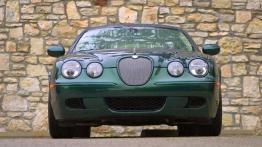Jaguar S-Type - widok z przodu