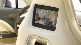 Aston Martin Rapide - fotel pasażera, widok z tyłu