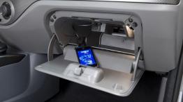 Fiat Palio 1.6 Essence - schowek przedni otwarty