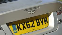 Aston Martin DB9 Facelifting Coupe - tył - inne ujęcie
