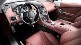 Aston Martin DB9 Facelifting Coupe - pełny panel przedni