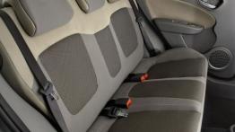 Fiat Palio 1.6 Essence - tylna kanapa