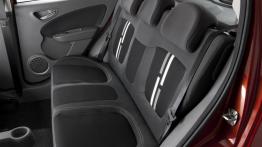 Fiat Palio 1.6 Essence - tylna kanapa