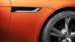Jaguar F-Type - wlot powietrza