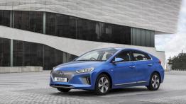 Przegląd oferty samochodów elektrycznych w Polsce