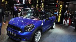Paris Motor Show 2012 - auta seryjne