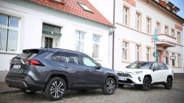 Toyota RAV4 AWD-i Hybrid – czy napęd ma jeszcze znaczenie?