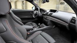 BMW Seria 1 M Coupe - widok ogólny wnętrza z przodu