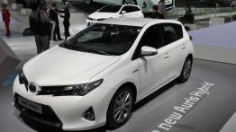 Paris Motor Show 2012 - auta seryjne