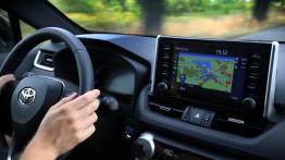 Toyota RAV4 AWD-i Hybrid – czy napęd ma jeszcze znaczenie?