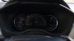 Toyota RAV4 AWD-i Hybrid – czy napęd ma jeszcze znaczenie?