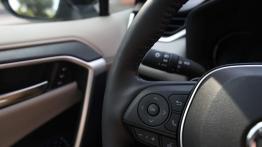 Toyota RAV4 AWD-i Hybrid – czy napęd ma jeszcze znaczenie?