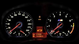 BMW Seria 1 M Coupe - deska rozdzielcza