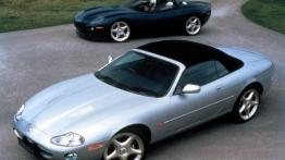 Jaguar XKR Silverstone - widok z przodu