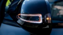 Wodorowy Hyundai Nexo – jeżdżąc tym autem, oczyszczasz powietrze! 