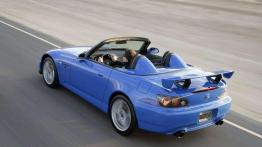 Nowa Honda S2000 dostanie silnik umieszczony centralnie?