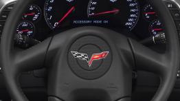 Chevrolet Corvette C6 6.0 V8 Convertible - deska rozdzielcza