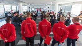 Blisko 2000 młodych kierowców przejdzie w Polsce bezpłatne szkolenia Ford Driving Skills for Life