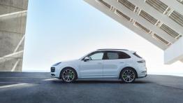 Wersja E-Hybrid dołącza do oferty Porsche Cayenne