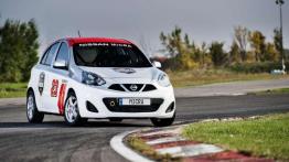 Nissan stworzył bardzo tanie auto wyścigowe