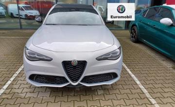 Alfa Romeo Giulia II Sedan Facelifting 2023 2.0 GME Turbo 280KM 2025 Veloce, zdjęcie 3