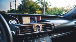 Lexus RC F – japońskie coupe nadal żywe