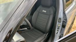 Pierwsza jazda: Jeep Avenger po liftingu. Kilka kosmetycznych zmian, prawie każda na lepsze