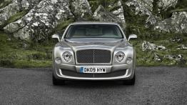 Bentley Mulsanne - widok z przodu