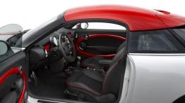 Mini Coupe - fotel kierowcy, widok z przodu