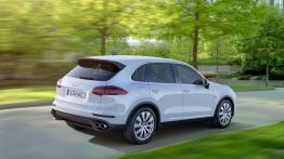 Odświeżone Porsche Cayenne oficjalnie pokazane