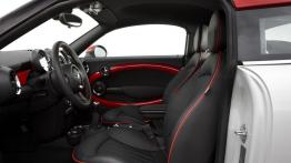 Mini Coupe - fotel kierowcy, widok z przodu
