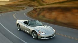 Chevrolet Corvette C6 6.0 V8 Convertible - widok z przodu