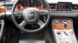 Audi A8 - luksus tanieje