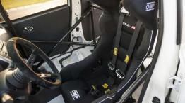 Nissan stworzył bardzo tanie auto wyścigowe