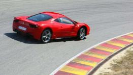 Ferrari 458 Italia dostanie lifting i turbosprężarkę