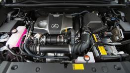 Lexus NX 200t (2015) w Seattle - silnik