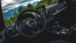 Audi A3 FL - łączność w kompakcie