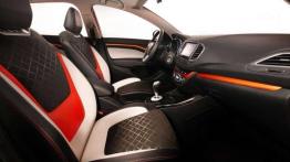 Łada Vesta Cross Concept - W stylu Leona X-Perience