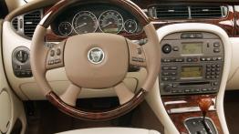 Jaguar X-type - kokpit