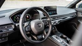 Honda Civic e:HEV Sport udowadnia, że hybryda też potrafi cieszyć. To wyjątkowe połączenie