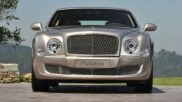 Bentley Mulsanne - widok z przodu