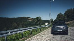 Range Rover Velar - brytyjski książę