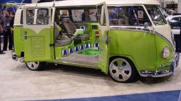 &quot;Ogórek&quot; - Volkswagen Caravelle