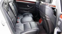 Audi A8 - luksus tanieje