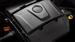 Fiat Palio 1.6 Essence - silnik