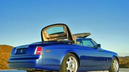  Rolls-Royce Phantom Drophead Coupe