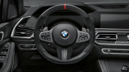 BMW X5 z pakietem M Performance - kierownica